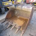 4ft 6 digging bucket to suit JS220