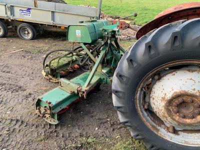 Finishing mower