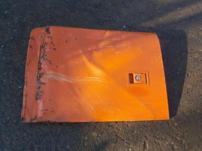 Hitachi EX100 / 120 Engine Side Panel Door