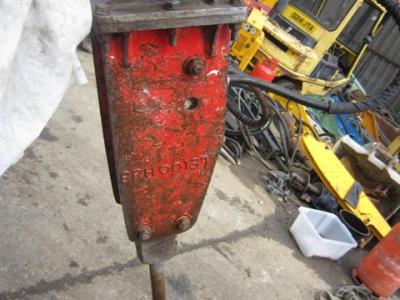 Takeuchi 1.5 ton breaker/pecker