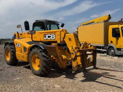 JCB 533-105