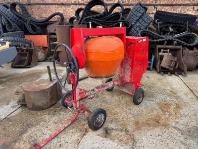 Altrad Premier 100XT Mixer