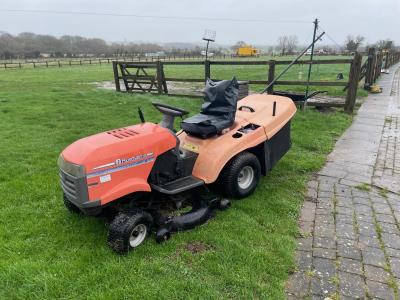 Husqvarna CTH160 Ride on Collector Petrol Mower