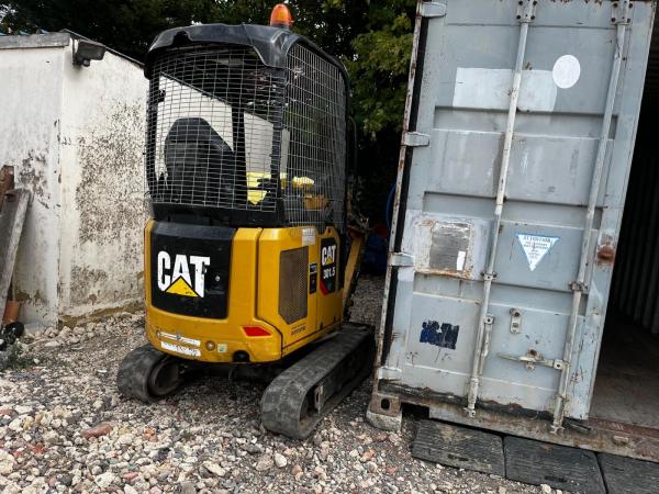 CAT 301.5