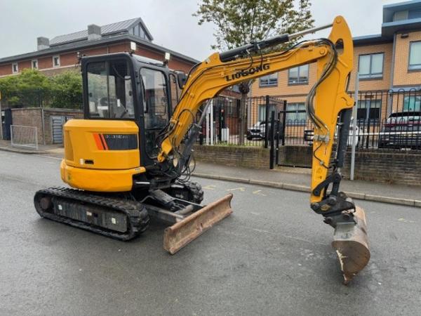 Liugong CLG9035E